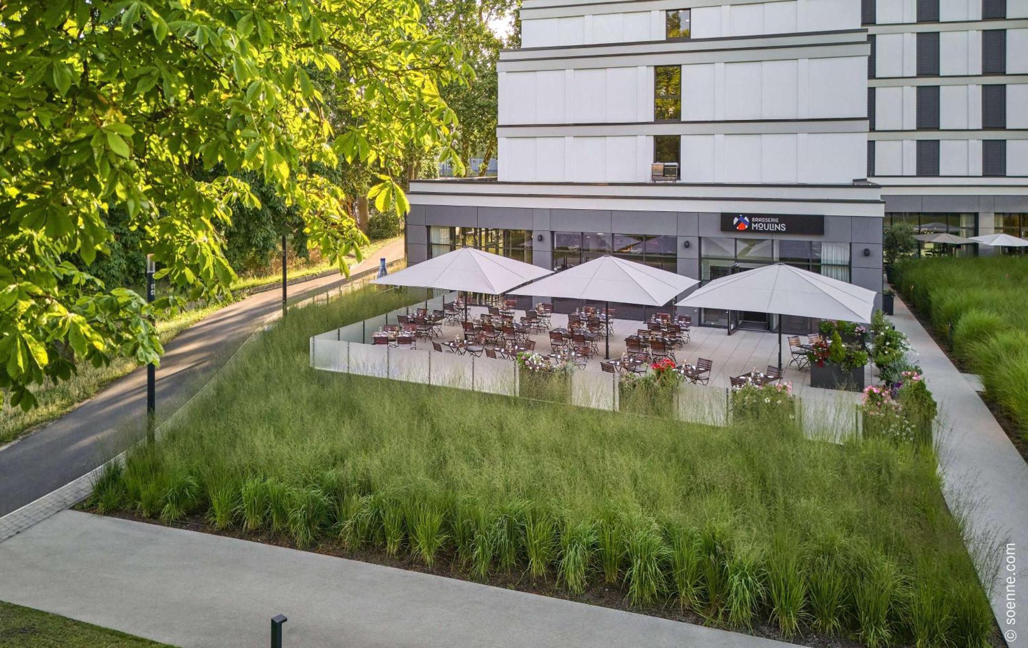 Dorint Parkhotel Frankfurt / Bad Vilbel Bagian luar foto
