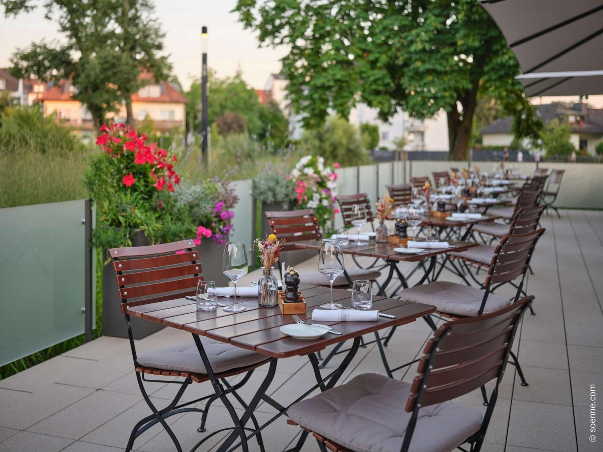 Dorint Parkhotel Frankfurt / Bad Vilbel Bagian luar foto